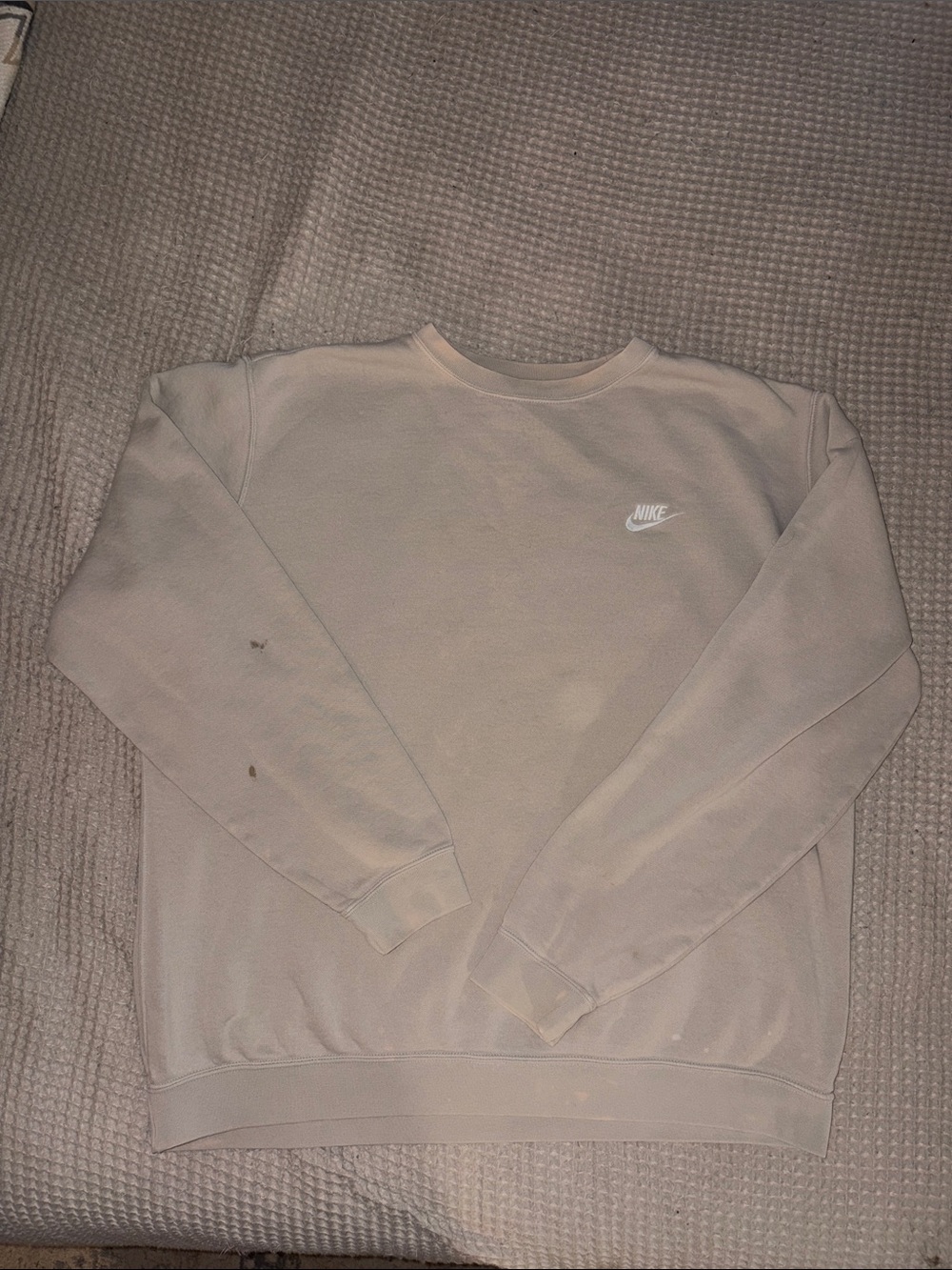 Nike Men’s Crewneck Sweatshirt in Light Beige